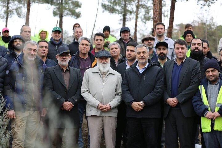 آغاز کاشت ۲۵ هزار اصله نهال غیرمثمر در بوستان چیتگر