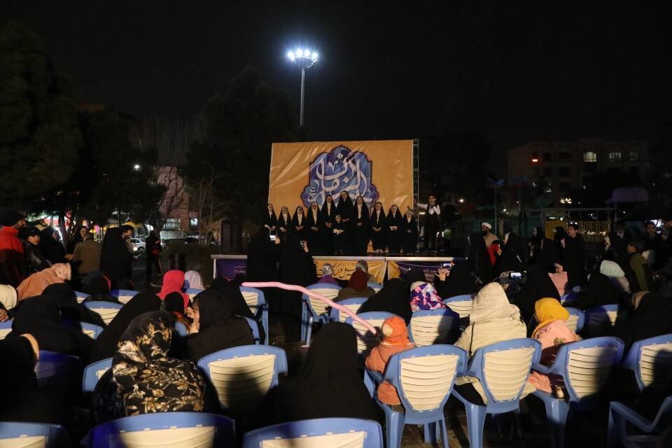 ۵۳ موکب مردمی میزبان شهروندان تهرانی/ جمعآوری ۱۱۰۰ کیلوگرم پسماند خشک در جشن امامزمانیها (عج)