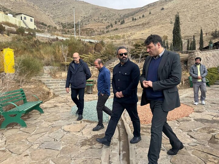 بررسی پتانسیل‌ها و ارتقاء فرصت‌های اکوتوریسم در دامنه ارتفاعات آبشار تهران