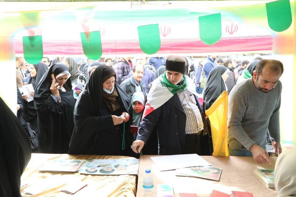 برپایی ایستگاه‌های فرهنگی و خدماتی منطقه ۱۳