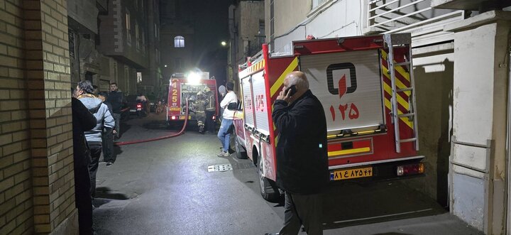 انفجار مواد محترقه در تهران ساختمان دو طبقه را تخریب کرد