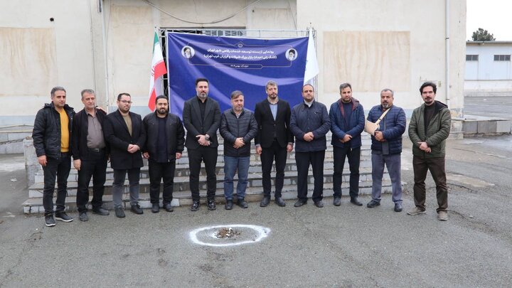 آغاز عملیات احداث بزرگ‌ترین مرکز توزیع و فروش آبزیان غرب تهران در منطقه ۲۱