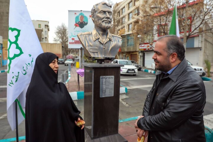 رونمایی از سردیس سردار شهید علی باباخانی در منطقه ۱۷