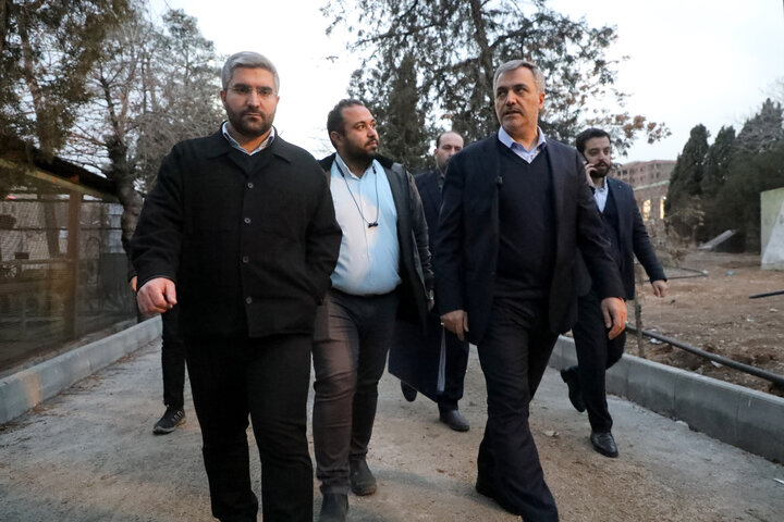 بازدید میدانی معاون شهردار تهران از روند احداث بوستان علم و فناوری در منطقه ۱۳ 