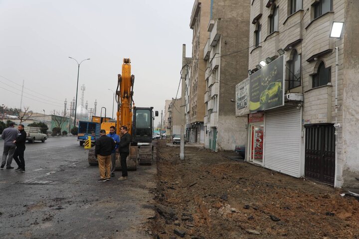 آغاز عملیات بهسازی معبر خیابان شقایق منطقه ۱۹