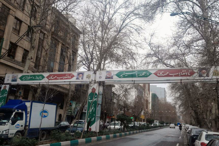 نورپردازی ۳۹ پل عابر پیاده و اهتزاز ۱۰ طاق‌نصرت در منطقه یک