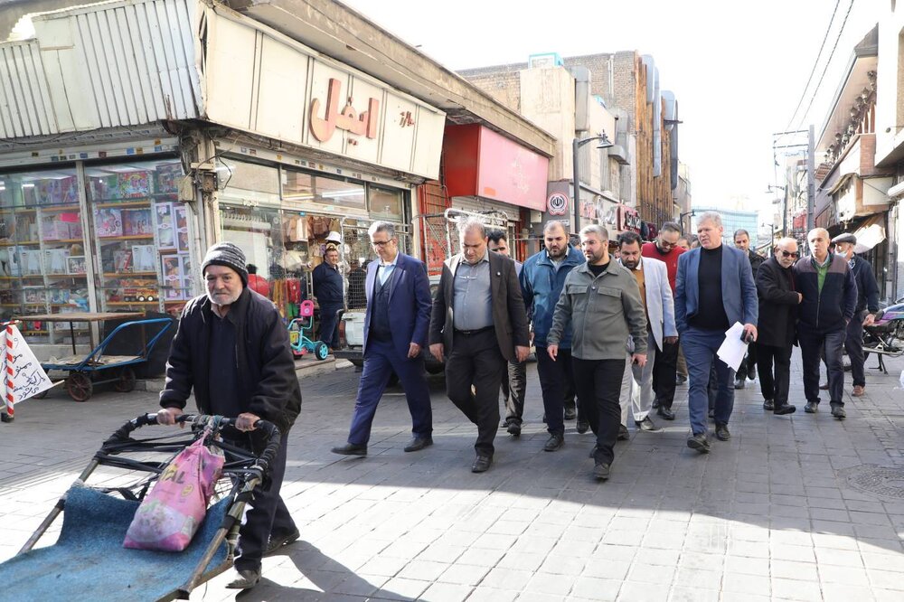 نوسازی بافت‌های ناکارآمد شهری در راستای ارتقای سرانه‌های خدماتی و زیست‌پذیری شهر