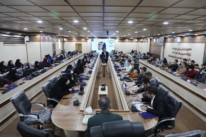 برگزاری جامع دوره تخصصی «ایما/ انسان‌رسانه»؛ دو روز آموزش، کنشگری و توانمندسازی رسانه‌ای نوجوانان در منطقه ۱۹