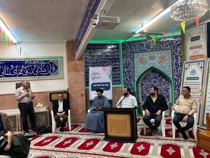 برگزاری نخستین افطار و ملاقات مردمی ناحیه ۶ منطقه ۶ در مسجد جامع ثارالله شهرک والفجر