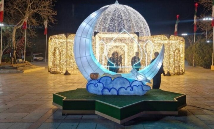 جلوه‌های رمضانی در معابر و میادین اصلی منطقه ۳ 