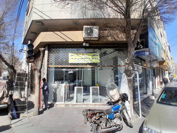 حل مشکلات زیرساختی فانوس چراغ‌های راهنمایی معابر منطقه ۱۸