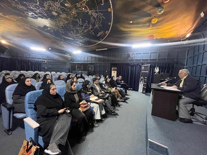 بررسی ظرفیت‌های گردشگری شمیران در نشست تخصصی گردشگری و تهران‌شناسی