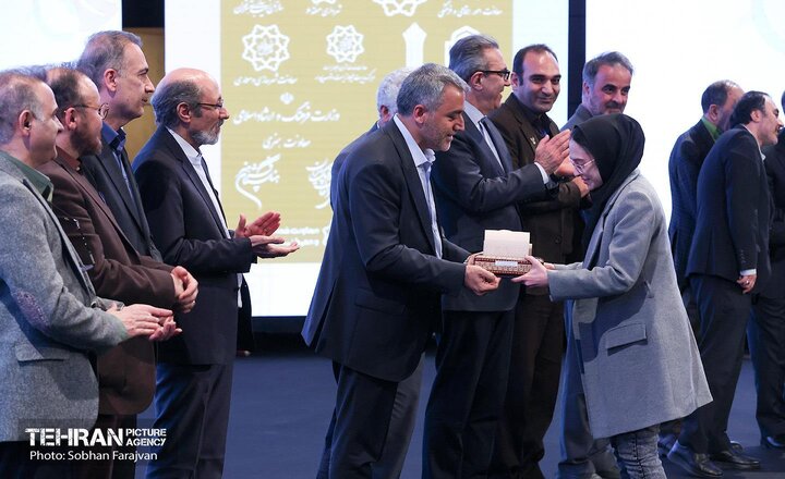 اختتامیه جشنواره عاملیت هنر در سیمای شهر تهران