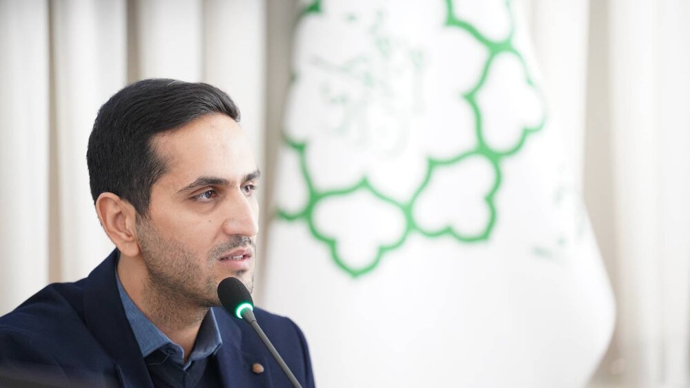 اخ‌الصنایع: هیچ تهدیدی نمی‌تواند خدمات مدیریت شهری را متوقف کند