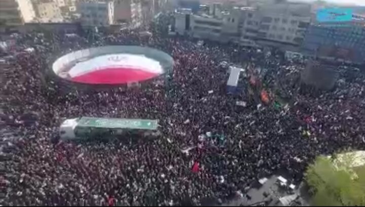 تجدید میثاق با شهدا در شرایط جنگی