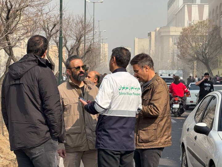 اتمام عملیات آواربرداری و پاکسازی خیابان امیرکبیر