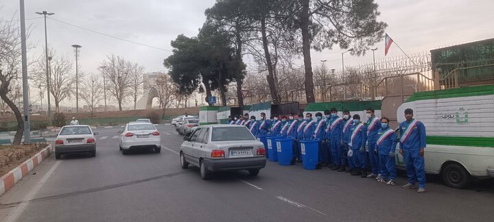 اعزام ناوگان تخصصی و ۱۴۰ نیروی خدماتی به محدوده میدان آزادی