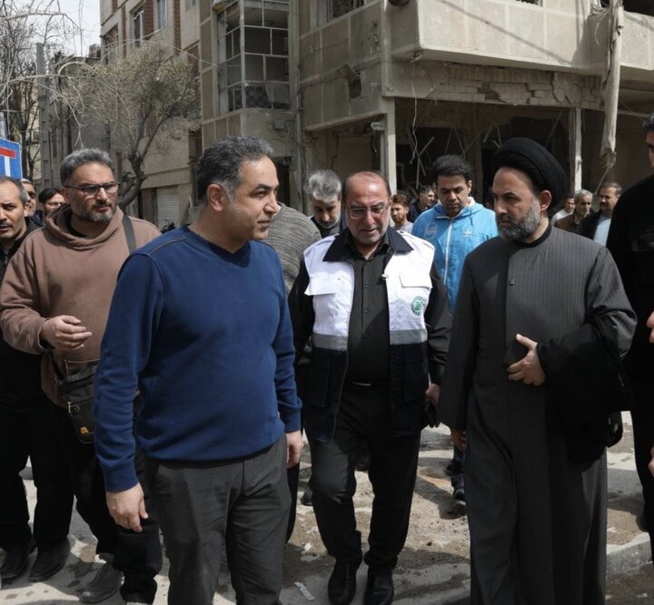 از بازدید آقامیری، قضاتلو و مدیرکل پارلمانی بنیاد شهید تا ادامه عملیات آواربرداری و بازگشایی معابر در محله جوادیه