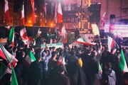 تشییع باشکوه شهید بسیجی محمدمهدی وصالی در میدان جمهوری اسلامی با حضور پرشور مردم منطقه ۱۰