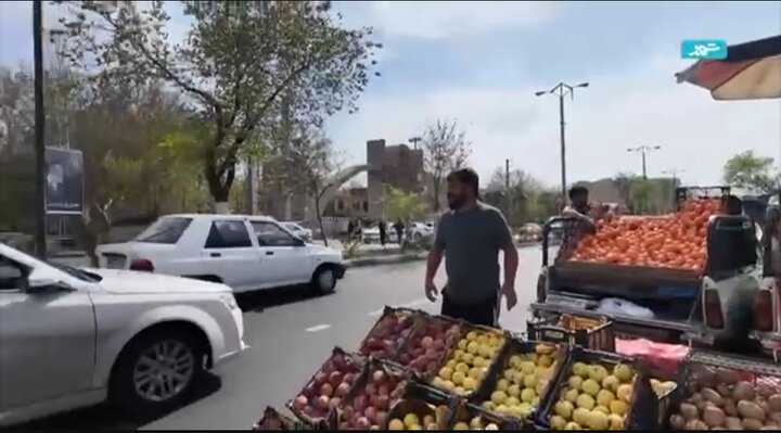 زندگی جریان دارد