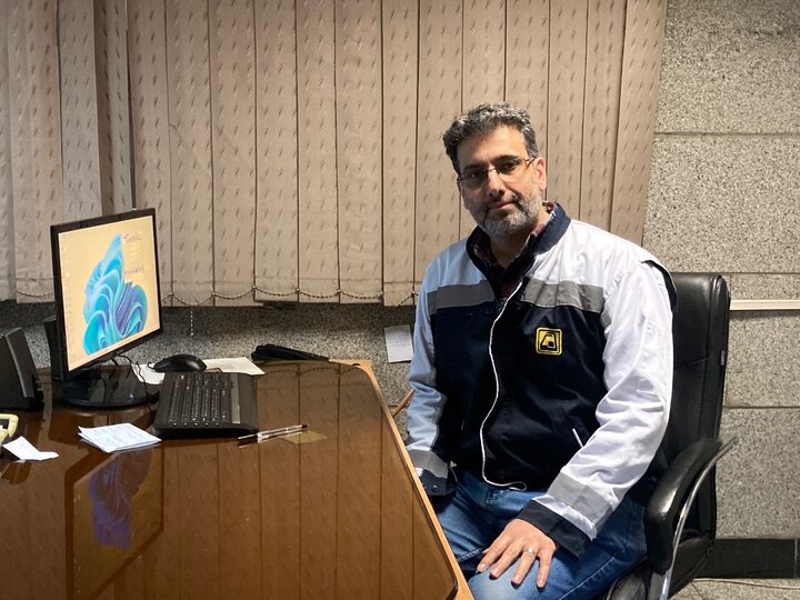 ترجیح خدمت به میهن بر درکنار خانواده بودن؛ روایتی از وفاداری کارکنان مترو در روزهای سخت