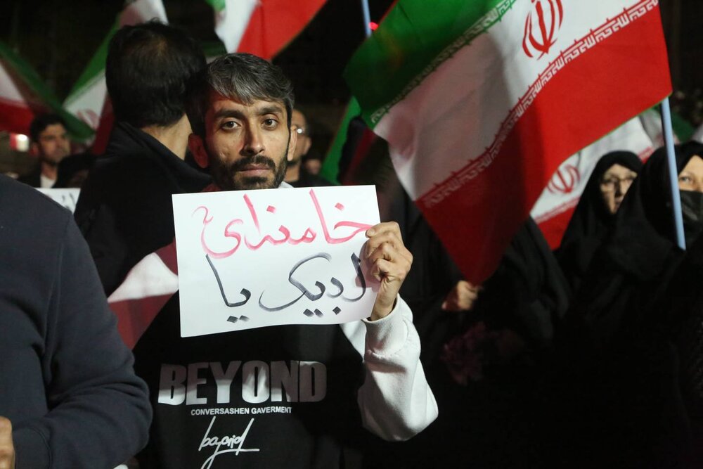 حضور پرشور شهروندان منطقه ۱۰ در میادین جمهوری و بریانک