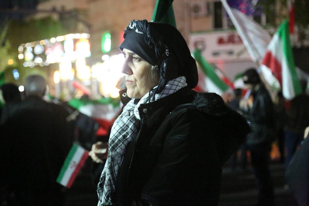 حضور پرشور شهروندان منطقه ۱۰ در میادین جمهوری و بریانک