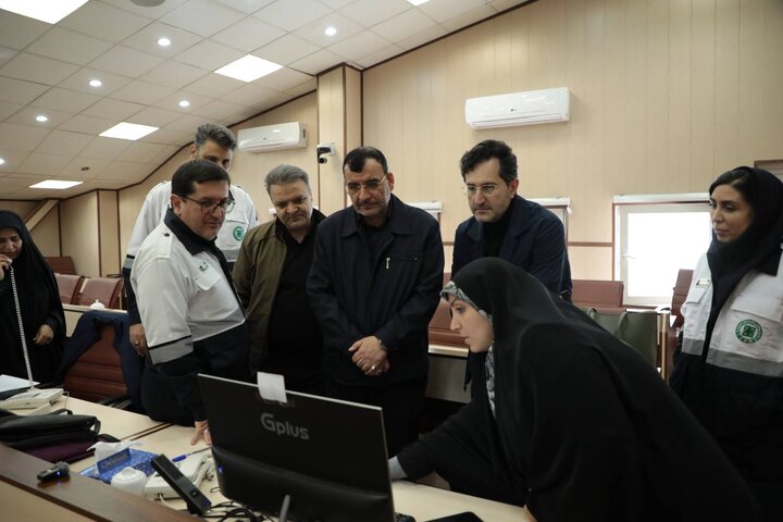 دیدار معاون شهردار تهران با کارکنان مراکز پاسخگویی سامانه‌های ۱۳۷ و ۱۸۱۱