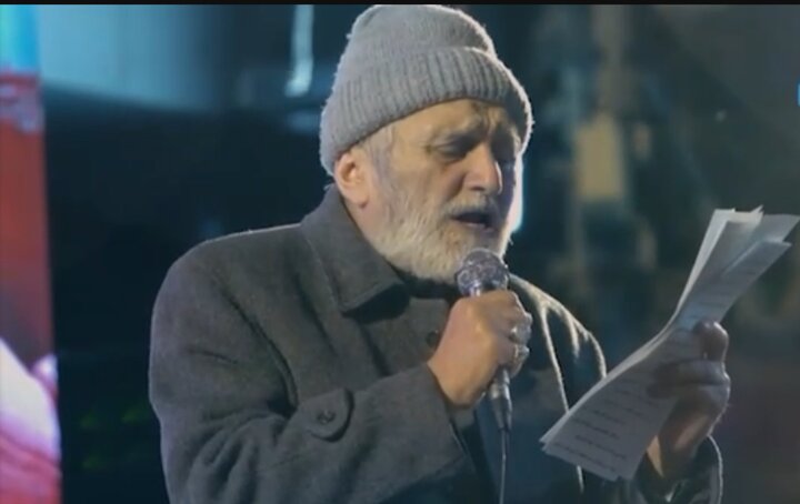 نوای حاج منصور ارضی در بین مردم