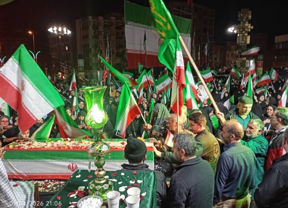 سی‌ودومین اجتماع شهروندی منطقه ۱۰ و تشییع شهید اصغر مشکانی در میدان جمهوری اسلامی برگزار شد