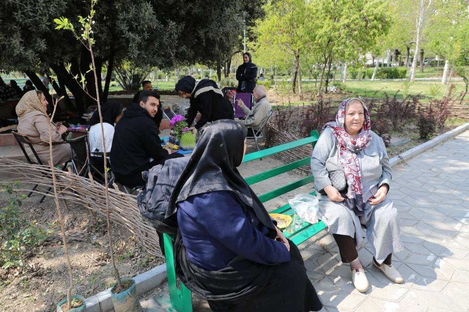 برگزاری آیین سیزدهبدر و دورهمی خانوادگی در بوستانهای منطقه ۱۳