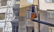 ادامه عملیات شست‌وشوی ساختمان‌های آسیب‌دیده در منطقه ۱۰