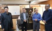 نظارت میدانی معاون شهرسازی و معماری بر فرآیند پاسخگویی به شهروندان در دفاتر خدمات الکترونیک شهر