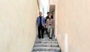 پیشرفت پروژه معابر پلکانی حصارک؛ اجرای ۲۱۰۰ مترمربع سنگ‌فرش و ۷۰۰ متر جدول‌گذاری