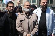 حضور فروزنده در مراسم گرامیداشت چهلمین روز شهادت قائد امت امام شهید سید علی حسینی خامنه‌ای
