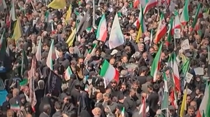تو یا علی بگو و به دشمن بزن