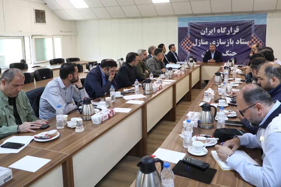 خدمت بی‌وقفه، صیانت از یکپارچگی مردم در وطن است/ زمان‌بندی هفتروزه برای اتمام بازسازی‌های جزیی اماکن آسیب‌دیده جنگ سوم در محله‌های منطقه ۱۳