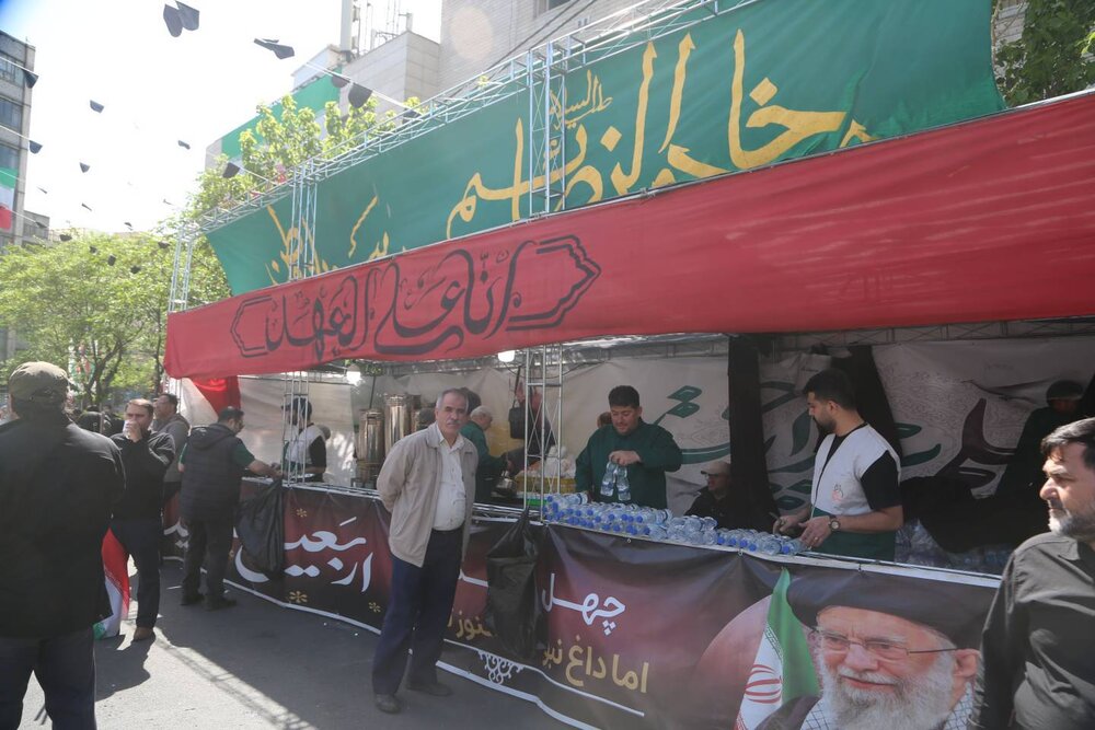 میزبانی میدان جمهوری اسلامی از اجتماع باشکوه «مکتب شهادت» در سالروز شهادت امام جعفر صادق(ع)