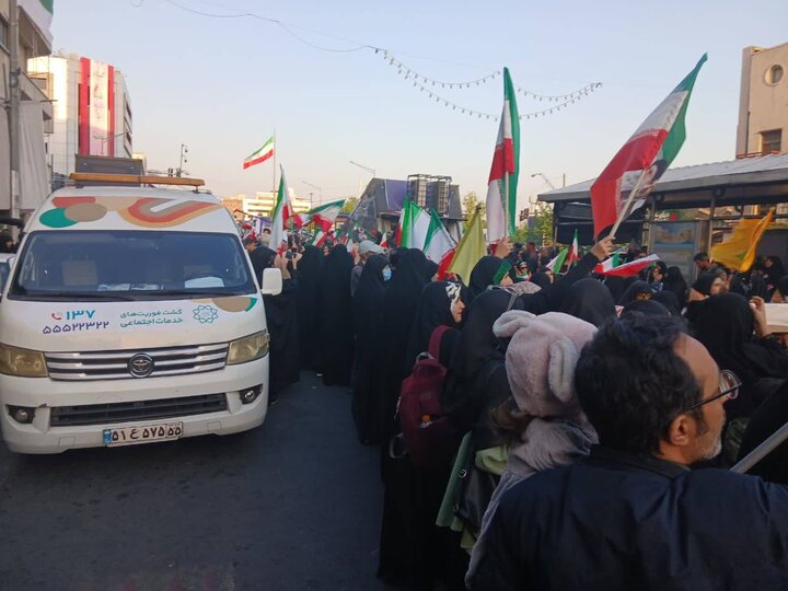همراهی گشت‌ فوریت‌های اجتماعی با «دختران جان‌فدای ایران» در قلب پایتخت