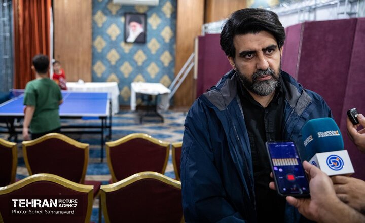 بازدید سخنگوی شهرداری تهران از محل اسکان شهروندان آسیب‌دیده در جنگ رمضان