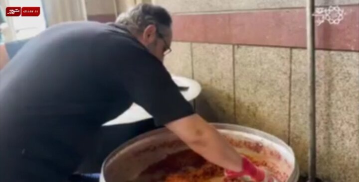 همه با هم و در کنار هم