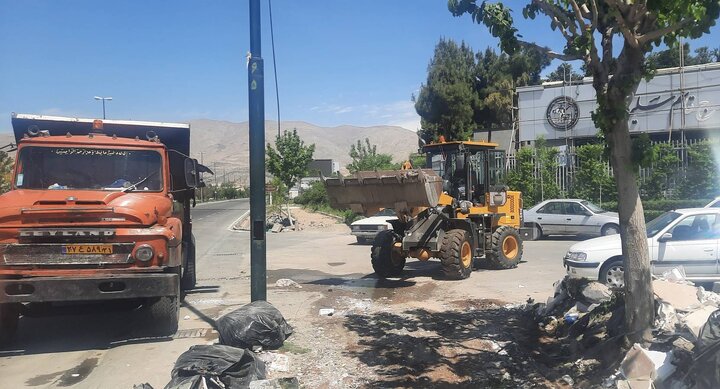 آراستگی و جمع‌آوری نخاله‌های ساختمانی حاشیه ورزشگاه ورزشگاه آزادی