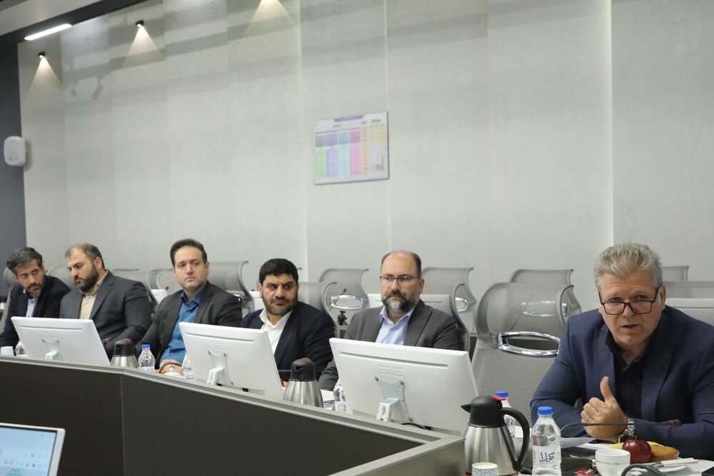 بازسازی منازل آسیب دیده از نخستین روز جنگ در حال اجراست