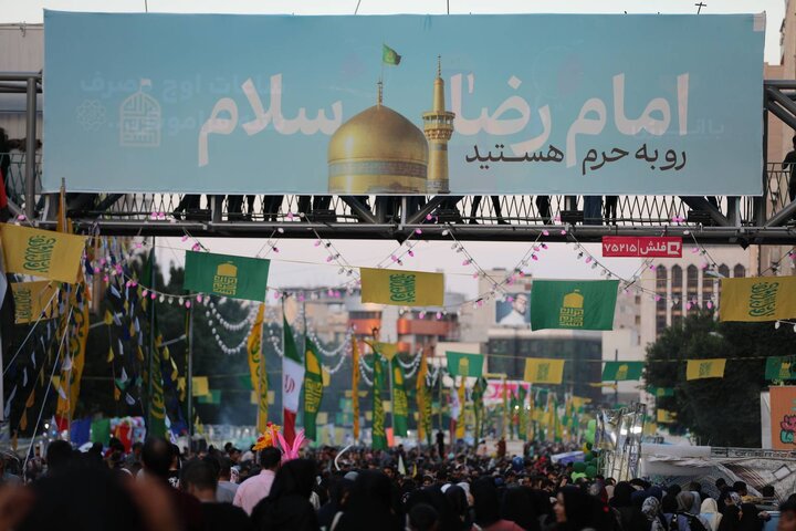 خدمت‌رسانی حداکثری منطقه ۱۹ در اجتماع «امام رضایی‌ها» با ۱۸۰ غرفه و برنامه‌های متنوع