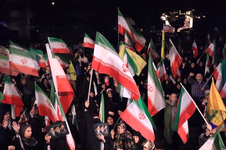 میدان شهدای هفتم تیر میزبان حماسه مردم منطقه ۷ تهران