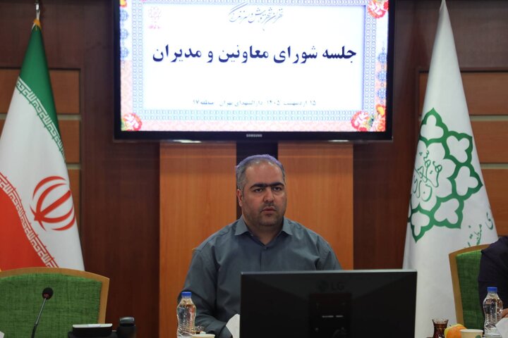رضا سیفی: تکریم شهروندان و تسریع در رفع خسارات حملات اخیر، اولویت نخست شهرداری منطقه ۱۷ است
