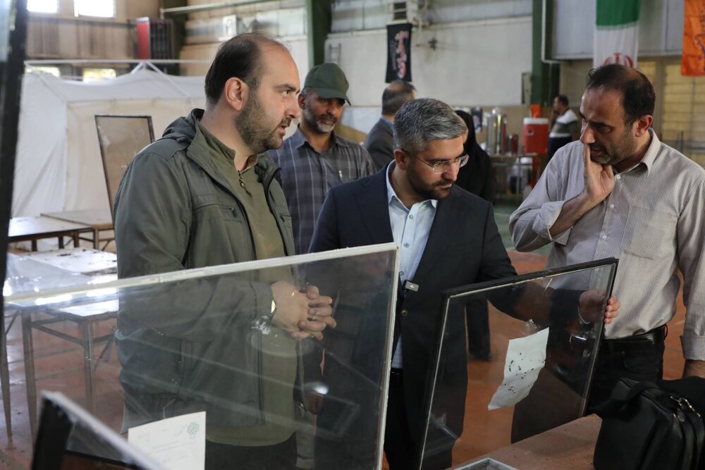 بازسازی منازل آسیب دیده جنگ تحمیلی سوم با فعالیت جهادگران پنج استان کشور در منطقه ۱۳