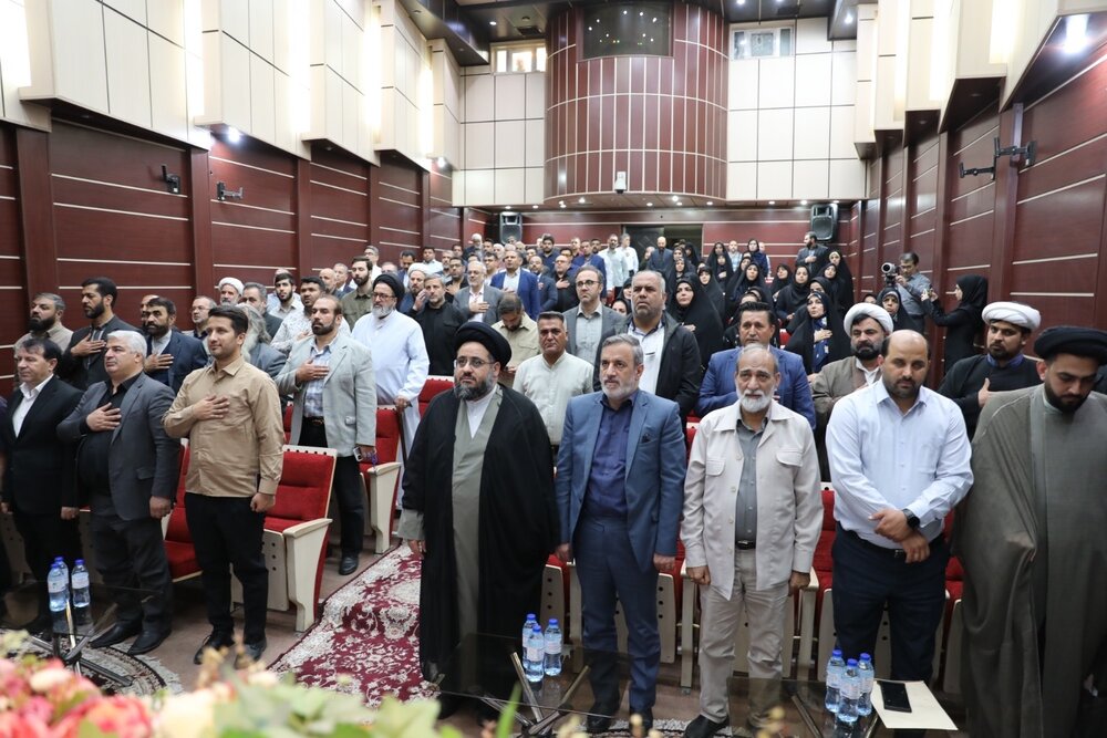 ۹۵درصد تعمیرات جزیی ساختمانهای آسیبدیده به اتمام رسیده است/ قرارگاه مردمی ایران پشتیبان قوی برای مدیریت شهری است