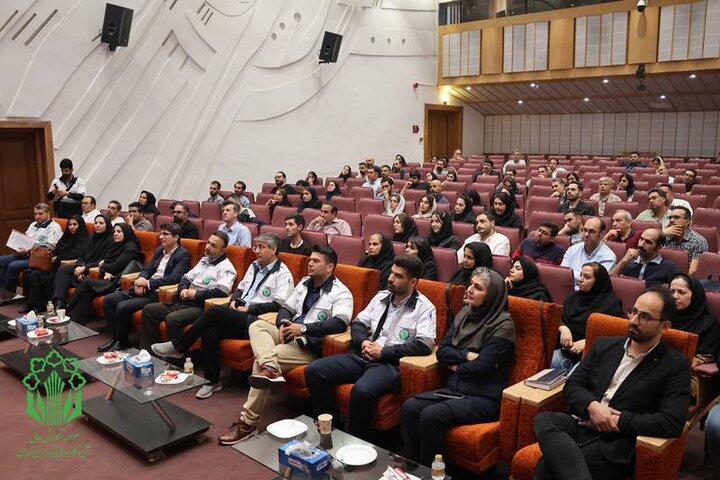 آغاز دوره فشرده آموزشی کارشناسان HSE با حضور مدیران مؤسسه آموزش عالی علمی‌ کاربردی شهرداری تهران