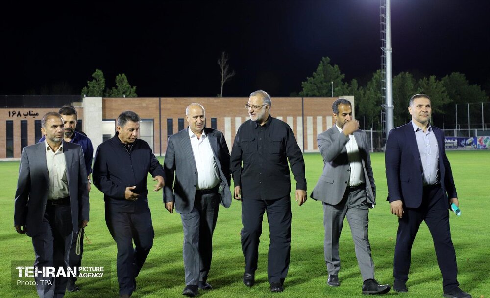 حضور شهردار تهران در اردوی تیم ملی فوتبال ایران